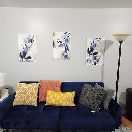 Entire 2-Bed Private Apt - Ewr/Nyc/Outlet Mall Newark Pokój zdjęcie